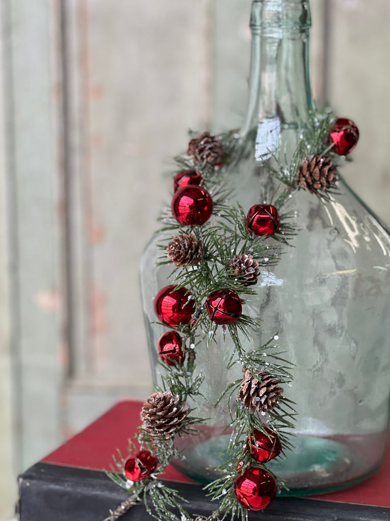 Cantana Bell Garland